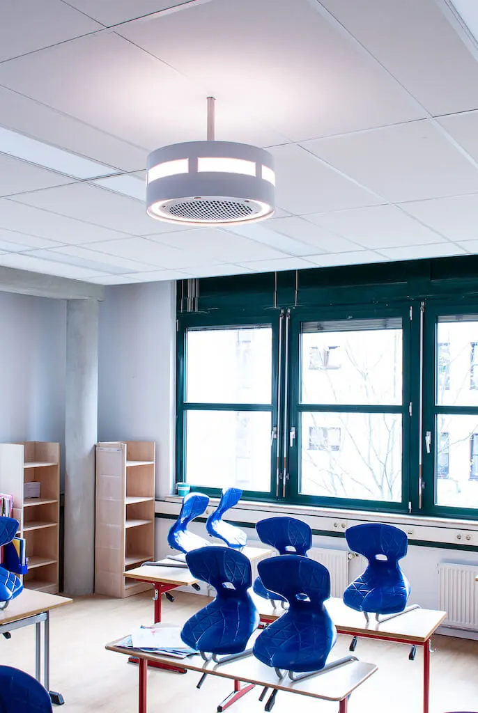 dp Pro ceiling installation in classroom